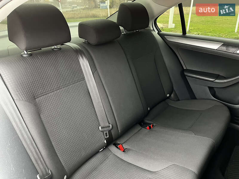Седан Volkswagen Jetta 2014 в Кобеляках фото 33 Седан Volkswagen Jetta 2014 в Кобеляках