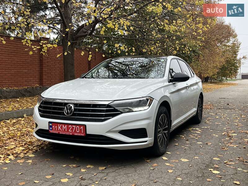 Седан Volkswagen Jetta 2019 в Дніпрі