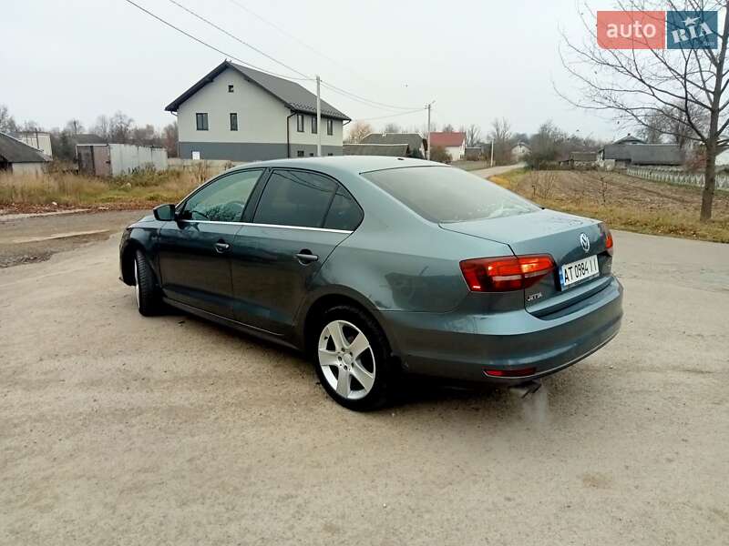 Седан Volkswagen Jetta 2017 в Івано-Франківську