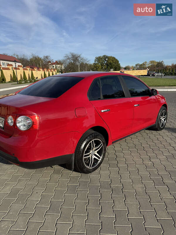 Седан Volkswagen Jetta 2007 в Ізмаїлі