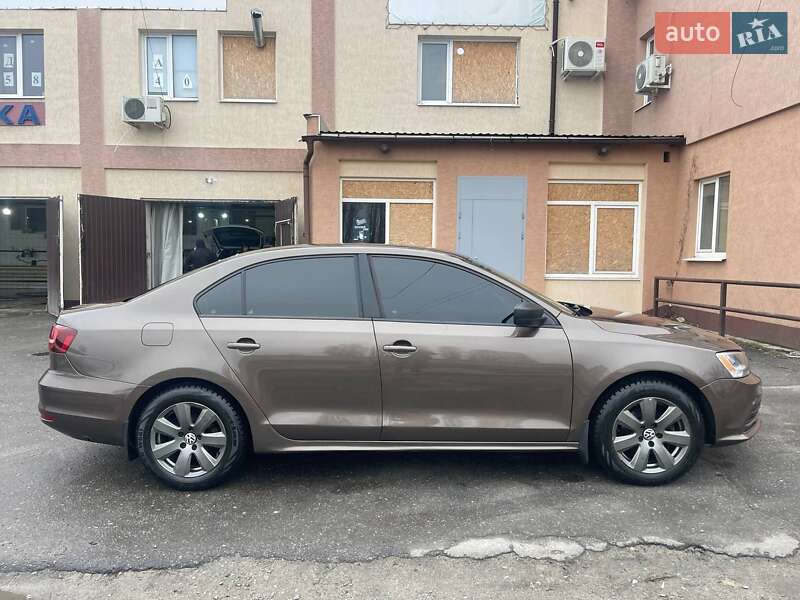 Седан Volkswagen Jetta 2014 в Харкові