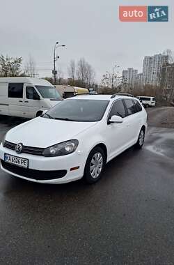 Універсал Volkswagen Jetta 2012 в Києві