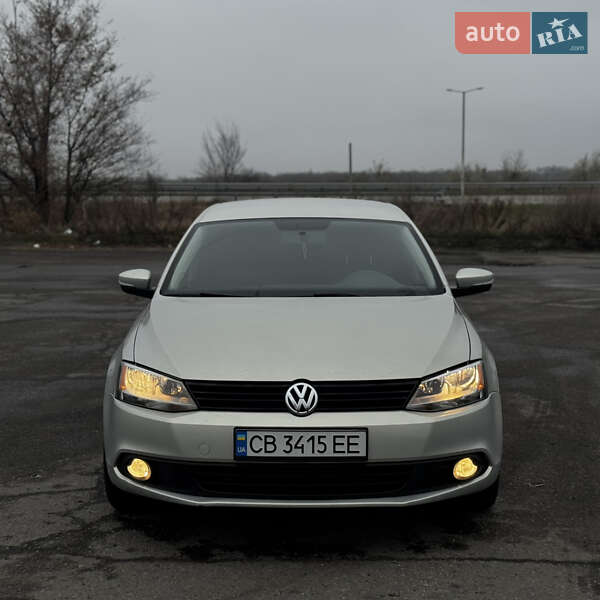 Седан Volkswagen Jetta 2011 в Пирятині