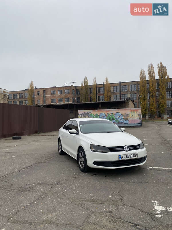 Седан Volkswagen Jetta 2012 в Киеве