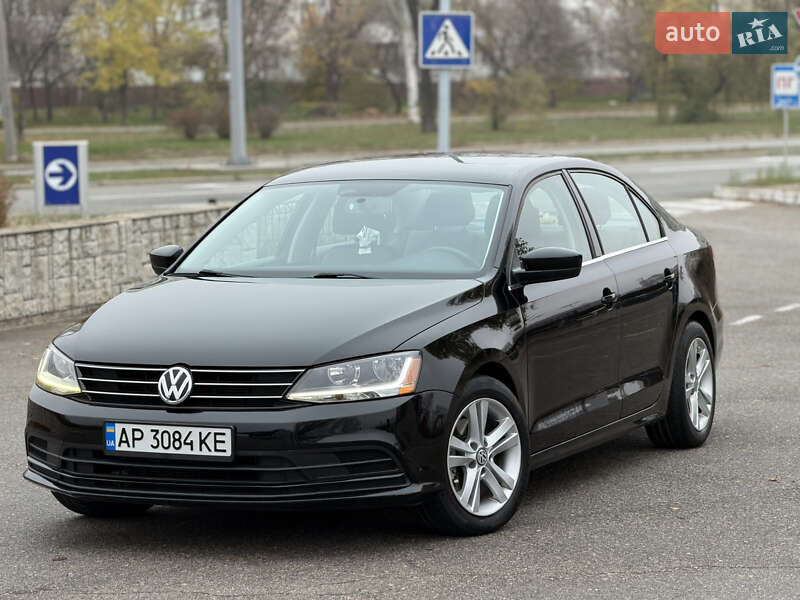 Седан Volkswagen Jetta 2016 в Запорожье