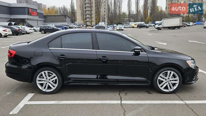 Седан Volkswagen Jetta 2015 в Киеве фото 20 Седан Volkswagen Jetta 2015 в Киеве