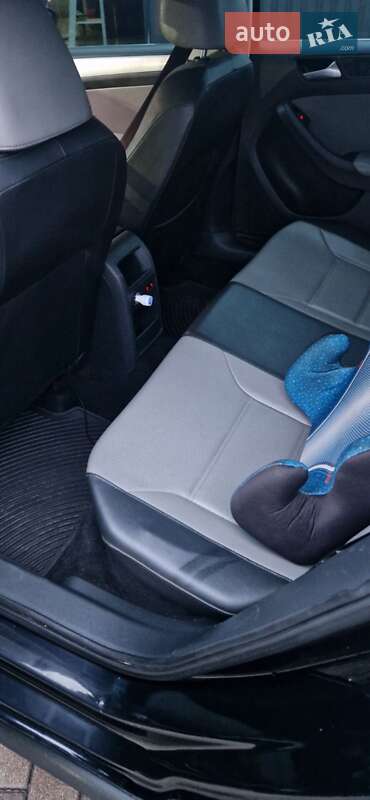 Седан Volkswagen Jetta 2014 в Харкові фото 17 Седан Volkswagen Jetta 2014 в Харкові