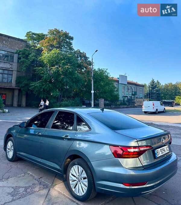 Седан Volkswagen Jetta 2018 в Львові