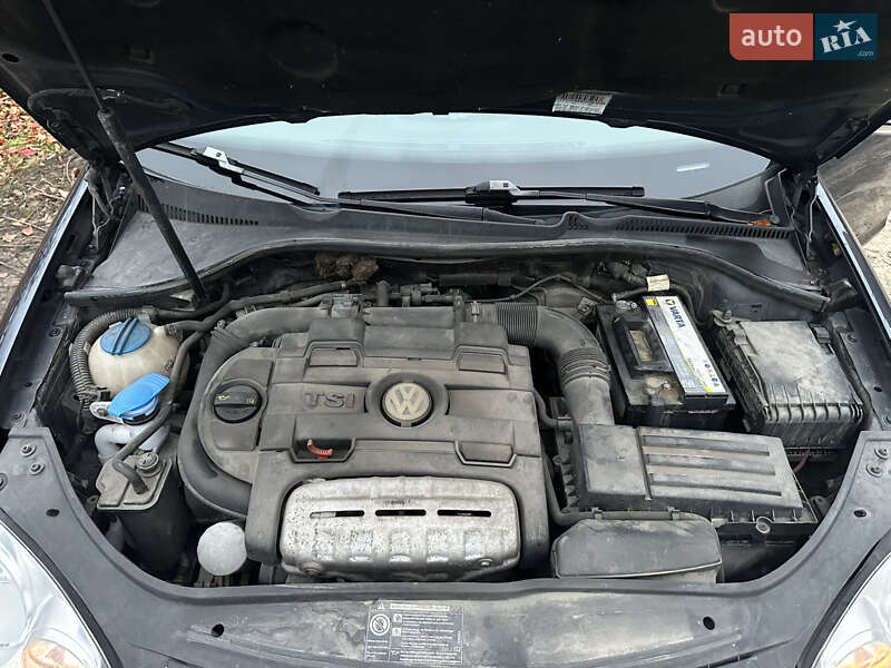 Седан Volkswagen Jetta 2008 в Києві