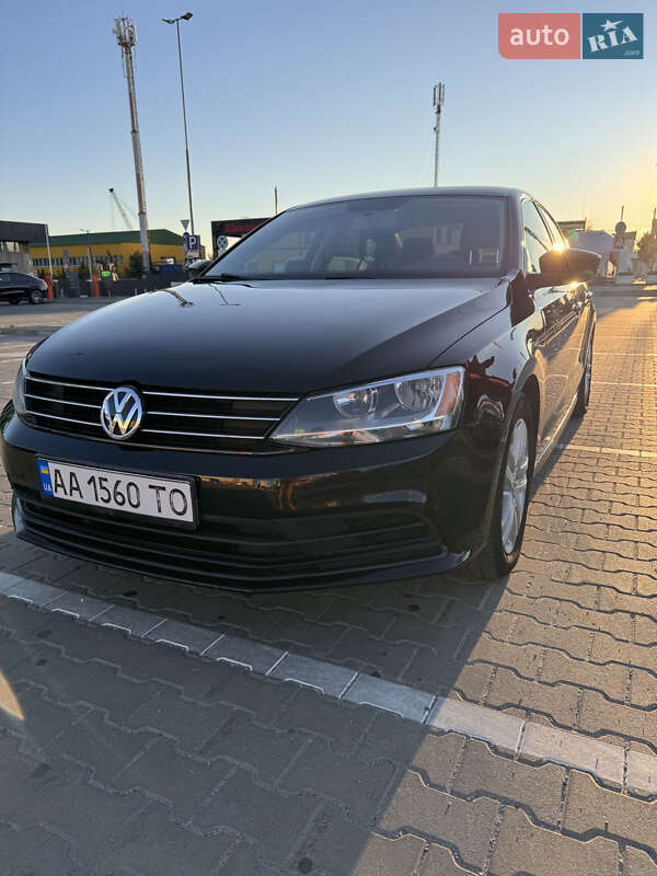 Седан Volkswagen Jetta 2016 в Києві фото 4 Седан Volkswagen Jetta 2016 в Києві