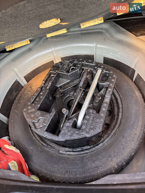 Седан Volkswagen Jetta 2016 в Києві фото 30 Седан Volkswagen Jetta 2016 в Києві