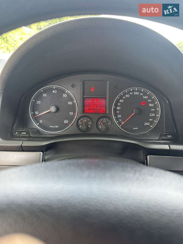 Седан Volkswagen Jetta 2007 в Николаеве