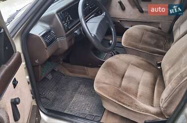 Седан Volkswagen Jetta 1988 в Стрые