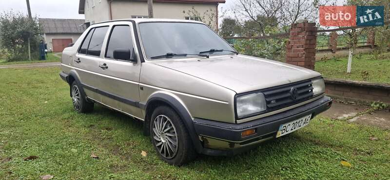 Седан Volkswagen Jetta 1988 в Стрые