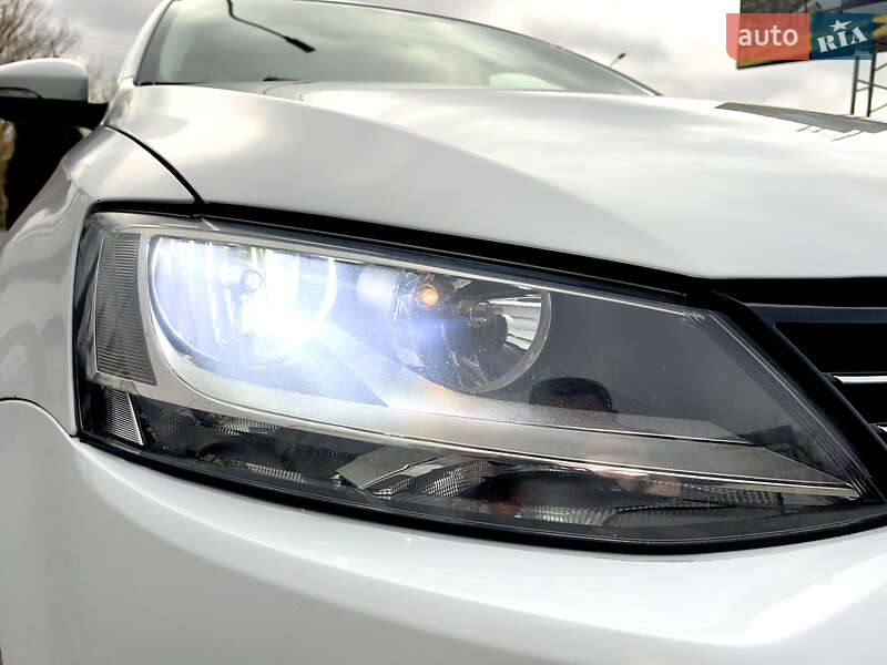 Седан Volkswagen Jetta 2014 в Киеве фото 6 Седан Volkswagen Jetta 2014 в Киеве