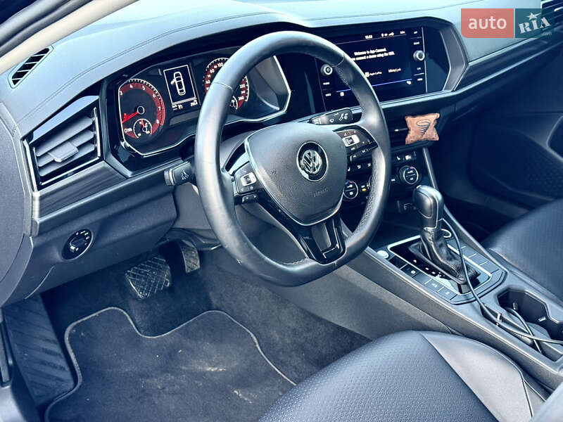 Седан Volkswagen Jetta 2018 в Одессе фото 25 Седан Volkswagen Jetta 2018 в Одессе