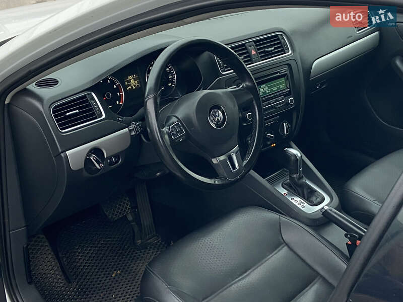 Седан Volkswagen Jetta 2014 в Полтаве фото 9 Седан Volkswagen Jetta 2014 в Полтаве