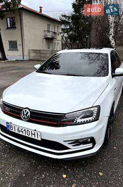 Седан Volkswagen Jetta 2017 в Валках