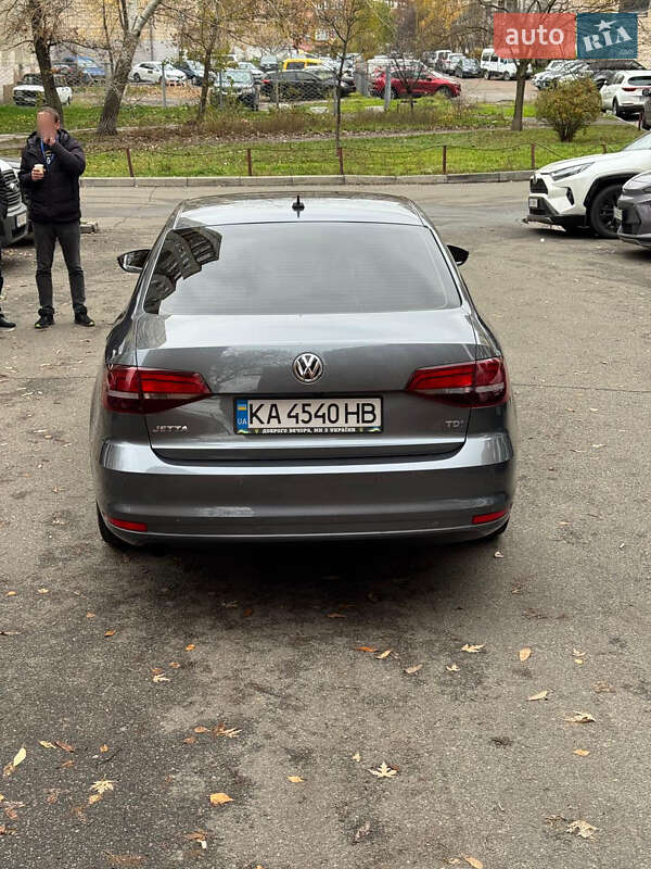 Седан Volkswagen Jetta 2016 в Борисполі фото 6 Седан Volkswagen Jetta 2016 в Борисполі