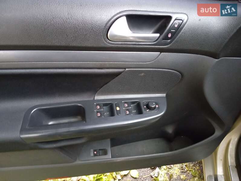 Седан Volkswagen Jetta 2008 в Виннице