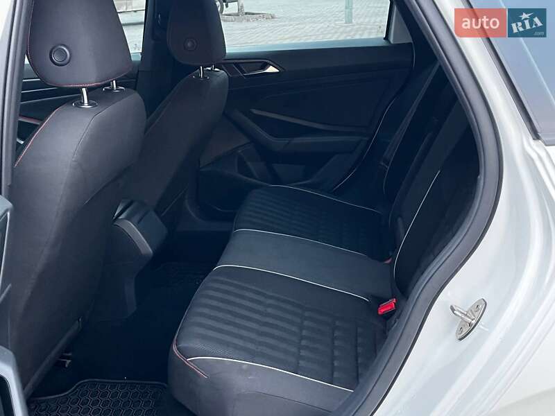 Седан Volkswagen Jetta 2019 в Днепре фото 12 Седан Volkswagen Jetta 2019 в Днепре