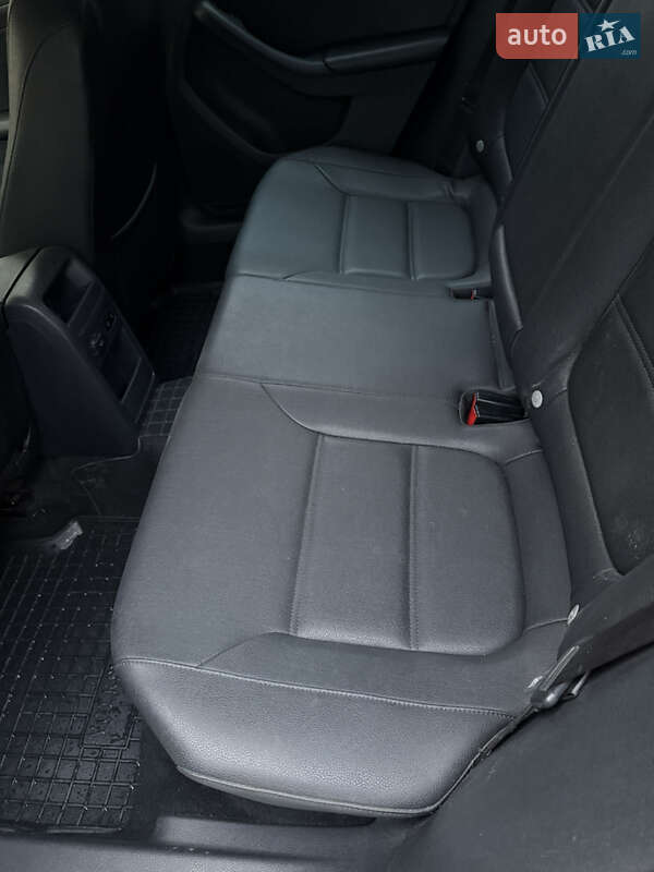Седан Volkswagen Jetta 2012 в Харкові фото 8 Седан Volkswagen Jetta 2012 в Харкові