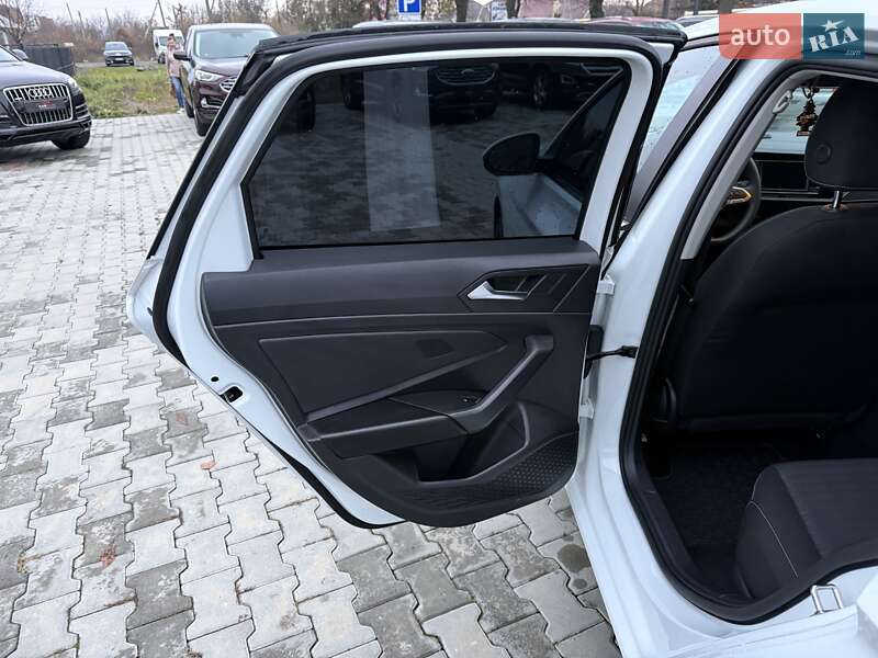 Седан Volkswagen Jetta 2022 в Ужгороде фото 22 Седан Volkswagen Jetta 2022 в Ужгороде