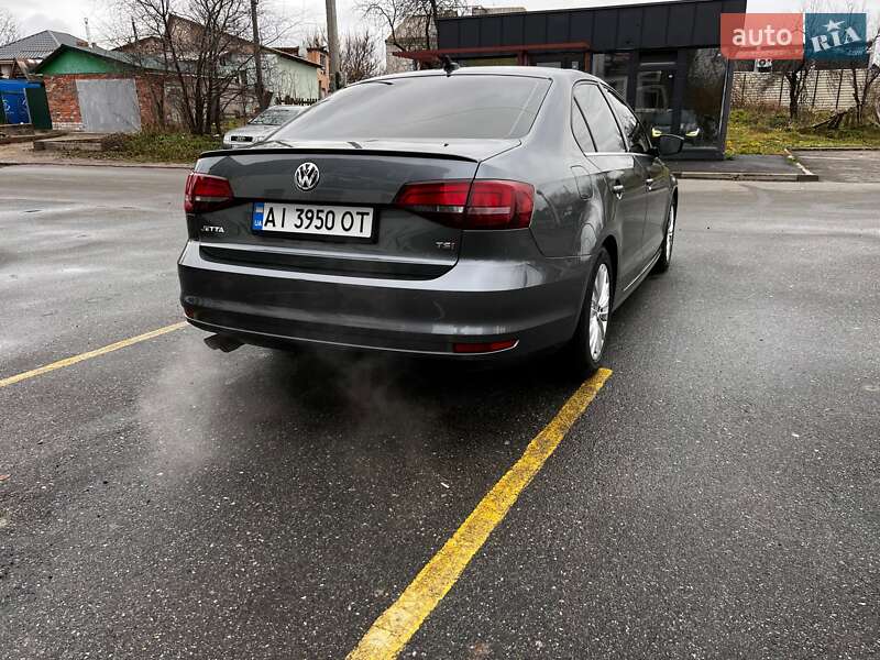 Седан Volkswagen Jetta 2017 в Макарові