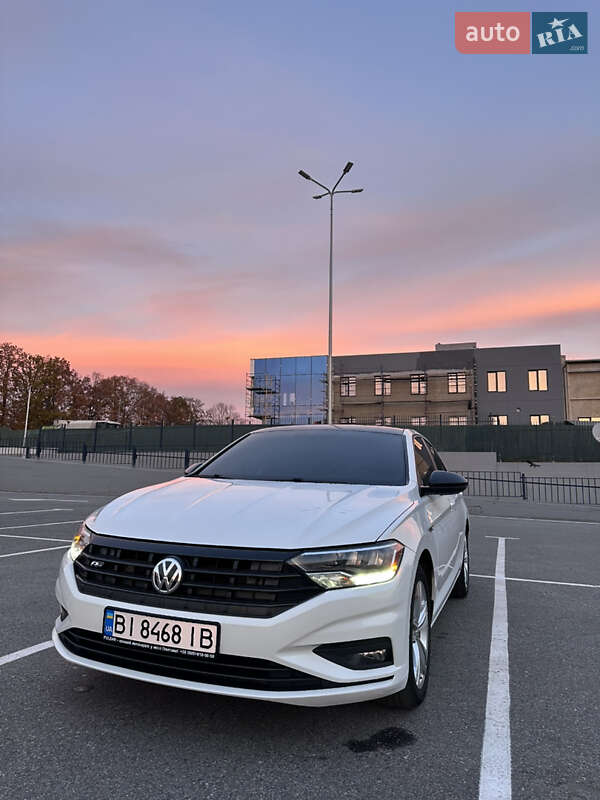 Седан Volkswagen Jetta 2018 в Полтаві
