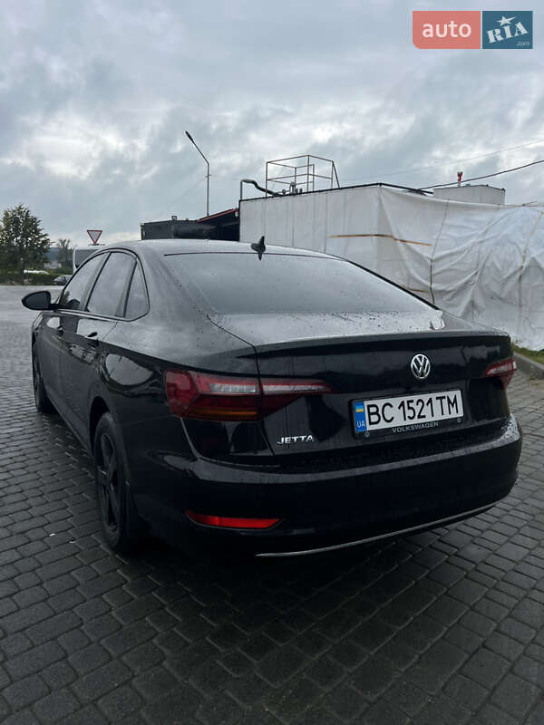 Седан Volkswagen Jetta 2018 в Львові