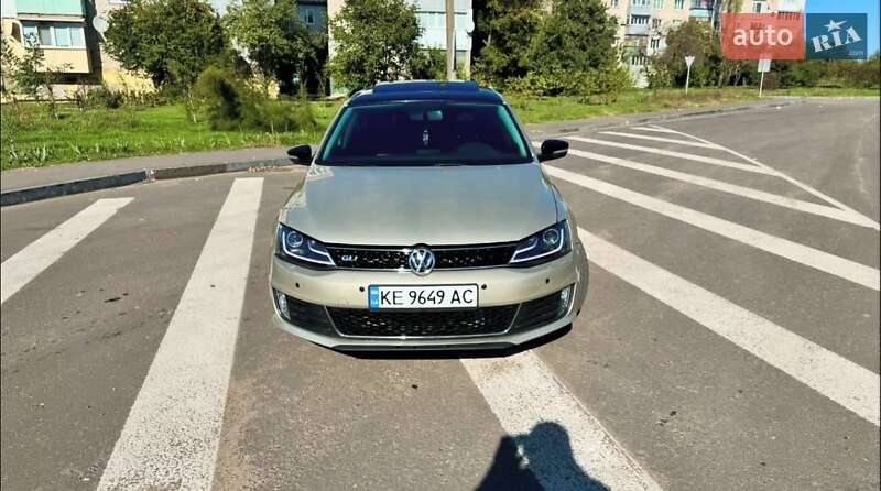 Седан Volkswagen Jetta 2012 в Луцке