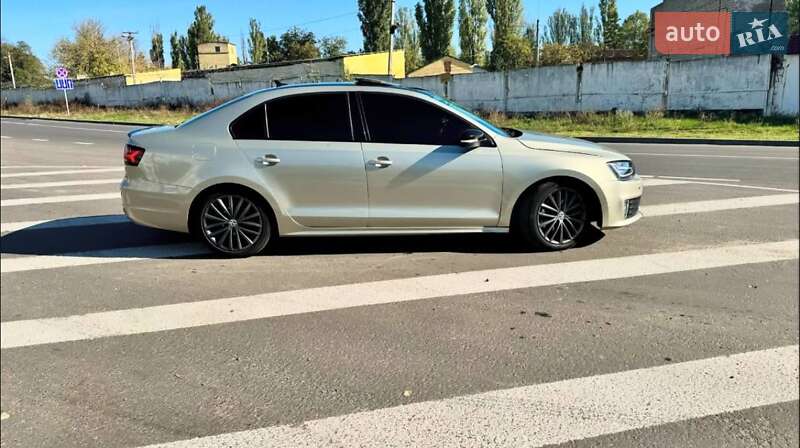 Седан Volkswagen Jetta 2012 в Луцке