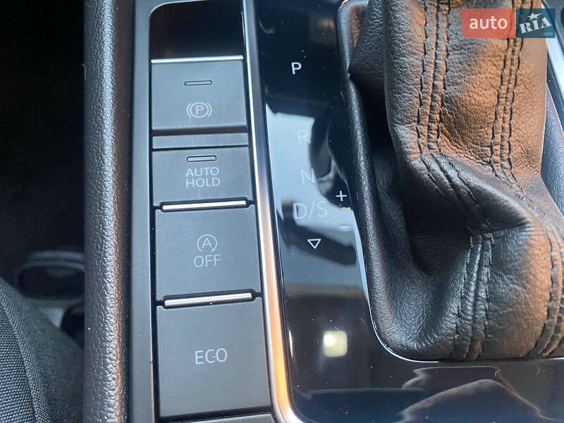 Седан Volkswagen Jetta 2018 в Броварах