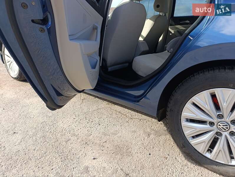 Седан Volkswagen Jetta 2018 в Харкові