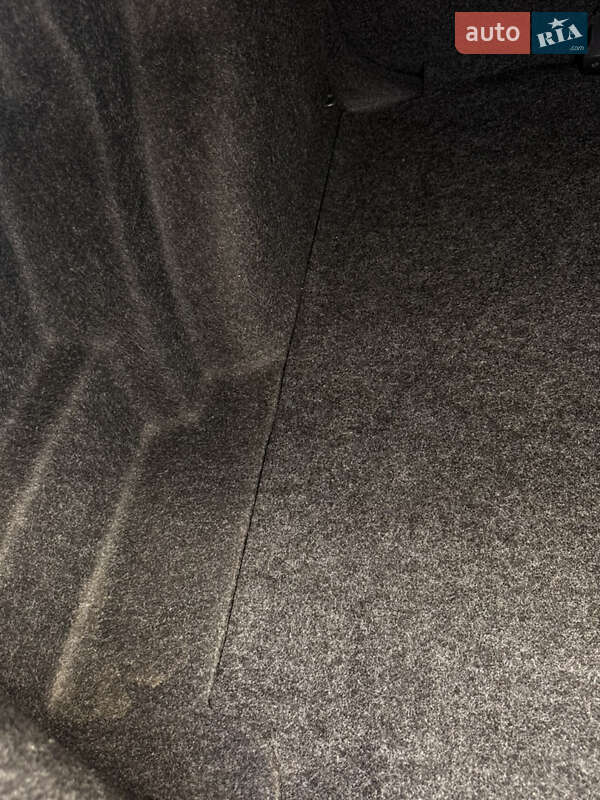 Седан Volkswagen Jetta 2014 в Киеве фото 16 Седан Volkswagen Jetta 2014 в Киеве