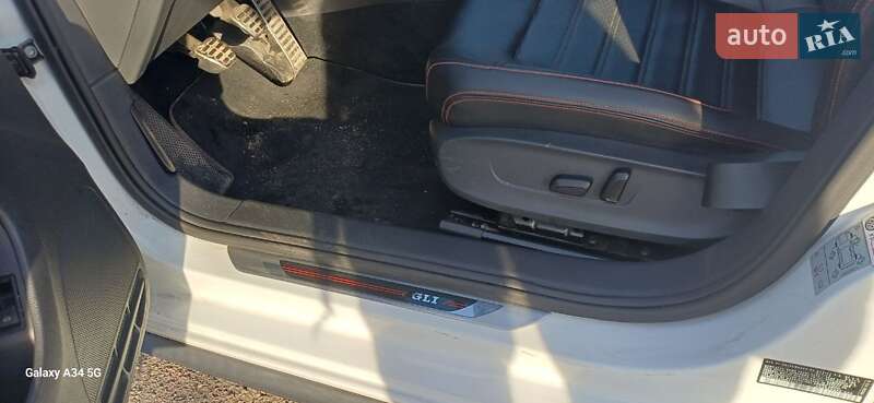 Седан Volkswagen Jetta 2017 в Запоріжжі фото 12 Седан Volkswagen Jetta 2017 в Запоріжжі