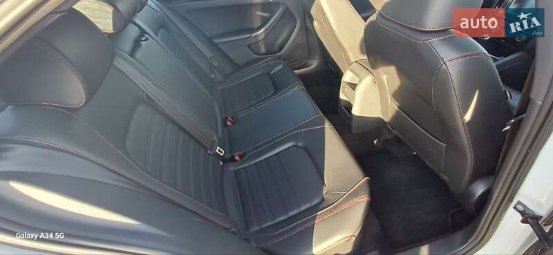 Седан Volkswagen Jetta 2017 в Запоріжжі фото 15 Седан Volkswagen Jetta 2017 в Запоріжжі
