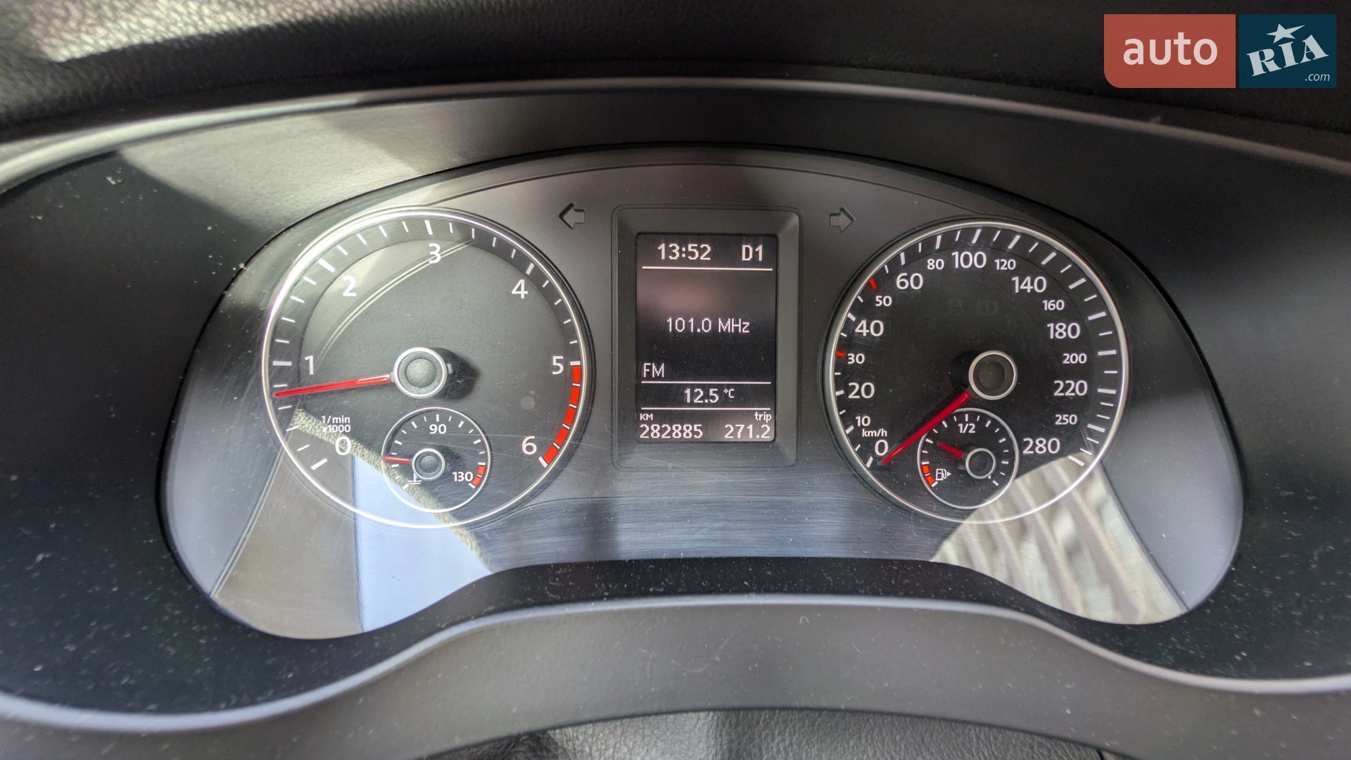 2013 Volkswagen Jetta - мініатюра 24