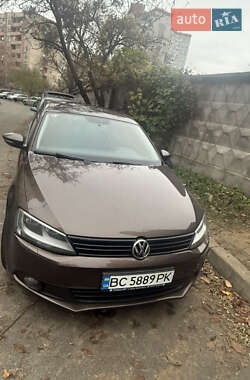 Седан Volkswagen Jetta 2012 в Києві