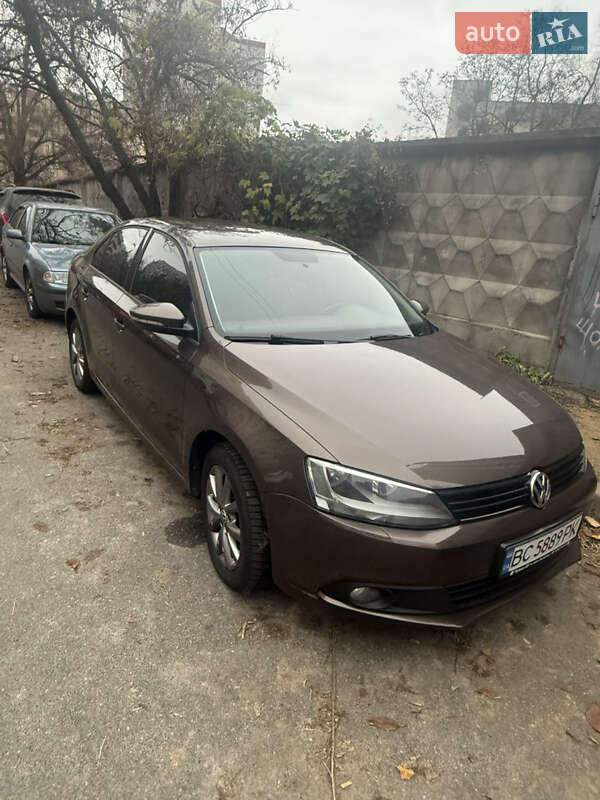 Седан Volkswagen Jetta 2012 в Киеве
