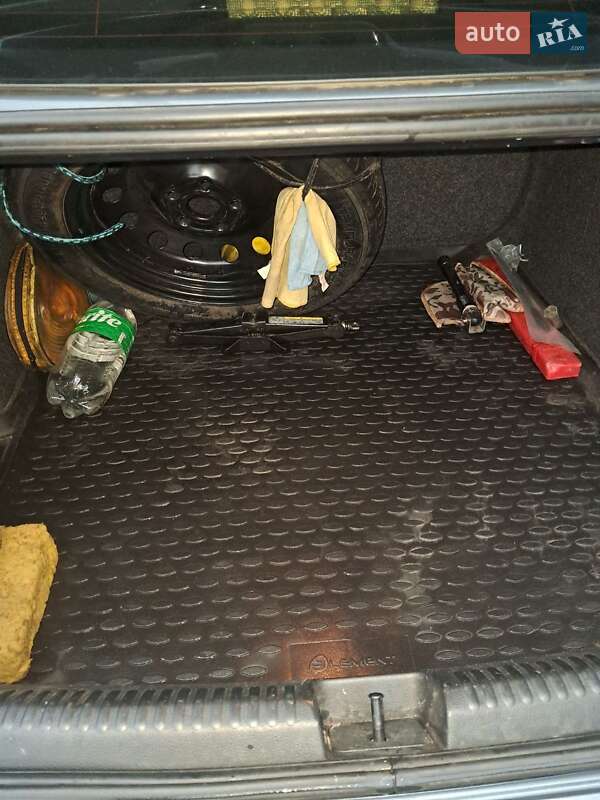 Седан Volkswagen Jetta 2012 в Буче фото 19 Седан Volkswagen Jetta 2012 в Буче