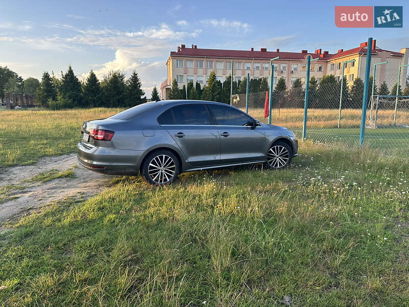 Седан Volkswagen Jetta 2017 в Заречном