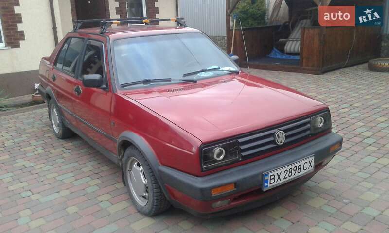 Седан Volkswagen Jetta 1991 в Хмельницком