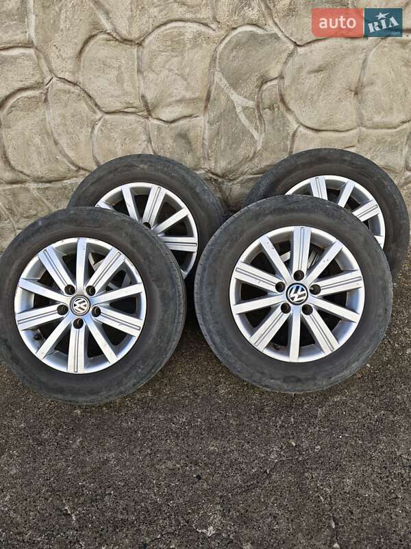 Седан Volkswagen Jetta 2015 в Ірпені фото 22 Седан Volkswagen Jetta 2015 в Ірпені
