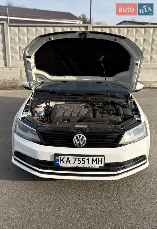 Седан Volkswagen Jetta 2016 в Киеве фото 21 Седан Volkswagen Jetta 2016 в Киеве