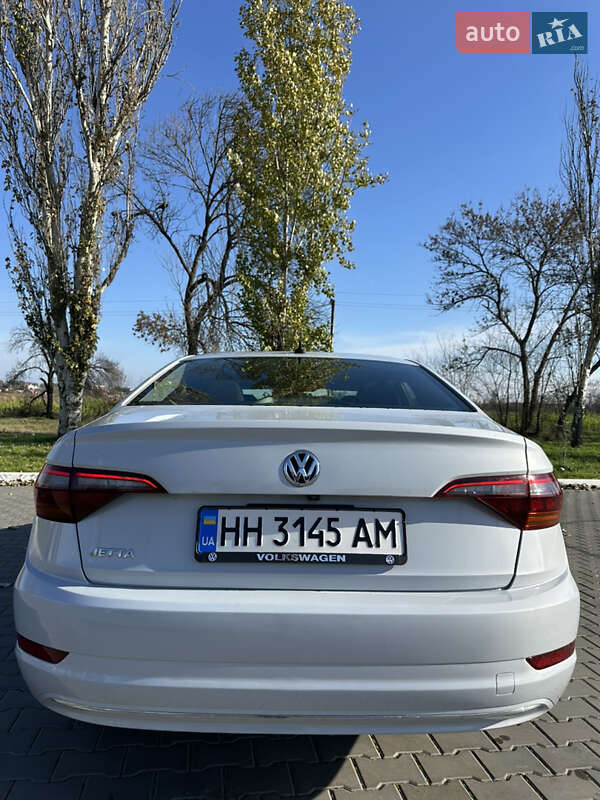 Седан Volkswagen Jetta 2018 в Ізмаїлі