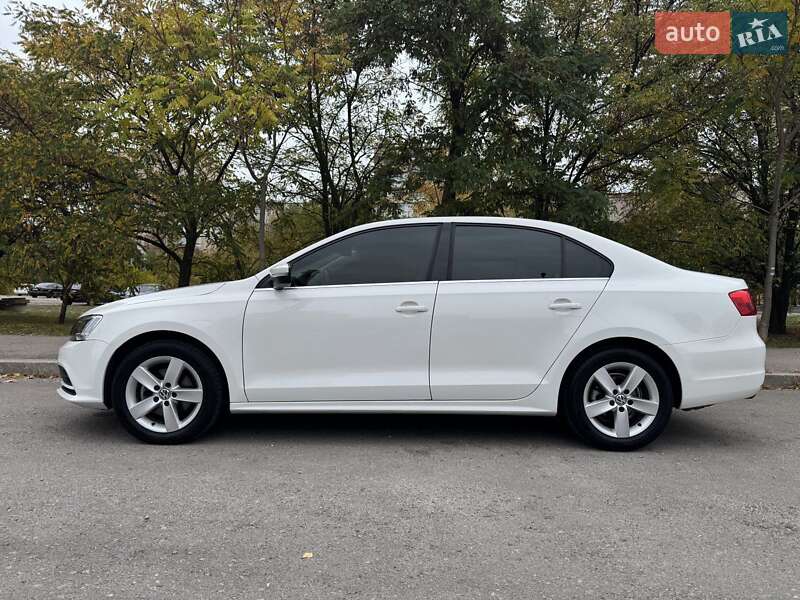 Седан Volkswagen Jetta 2013 в Запорожье фото 4 Седан Volkswagen Jetta 2013 в Запорожье
