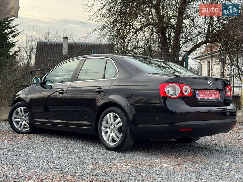 Седан Volkswagen Jetta 2007 в Дрогобыче