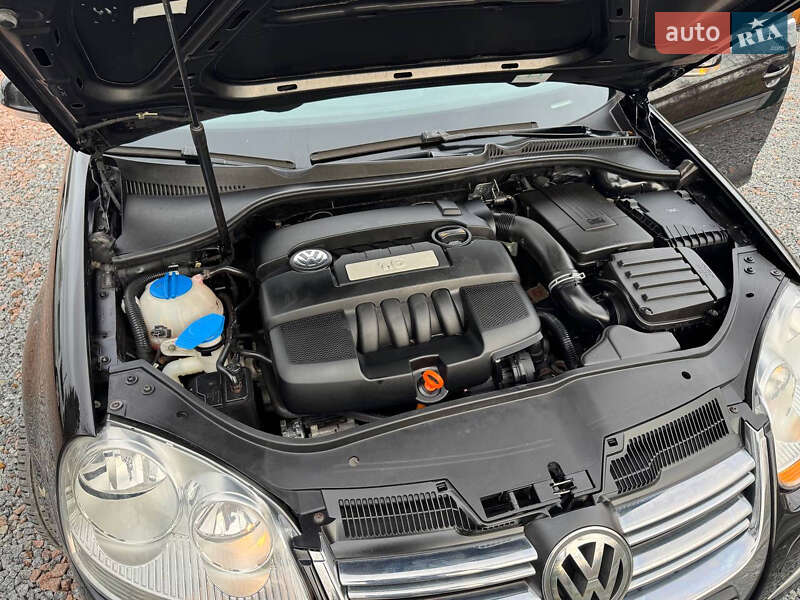 Седан Volkswagen Jetta 2007 в Дрогобыче