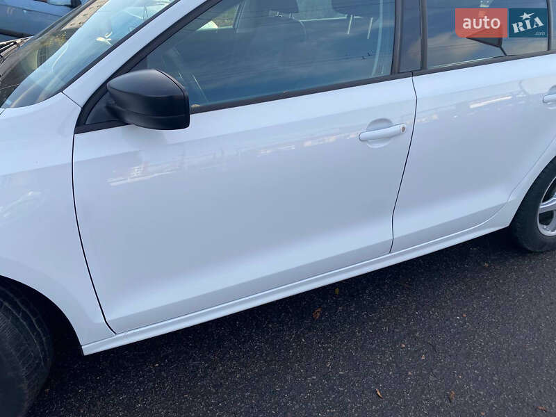 Седан Volkswagen Jetta 2016 в Полтаве